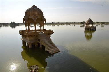 05 Lake_Gadisar,_Jaisalmer_DSC3033_b_H600